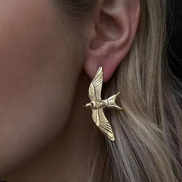 Anthropologie Jewelry - Swallow 18K Gold Stainless Steel Bird Earrings